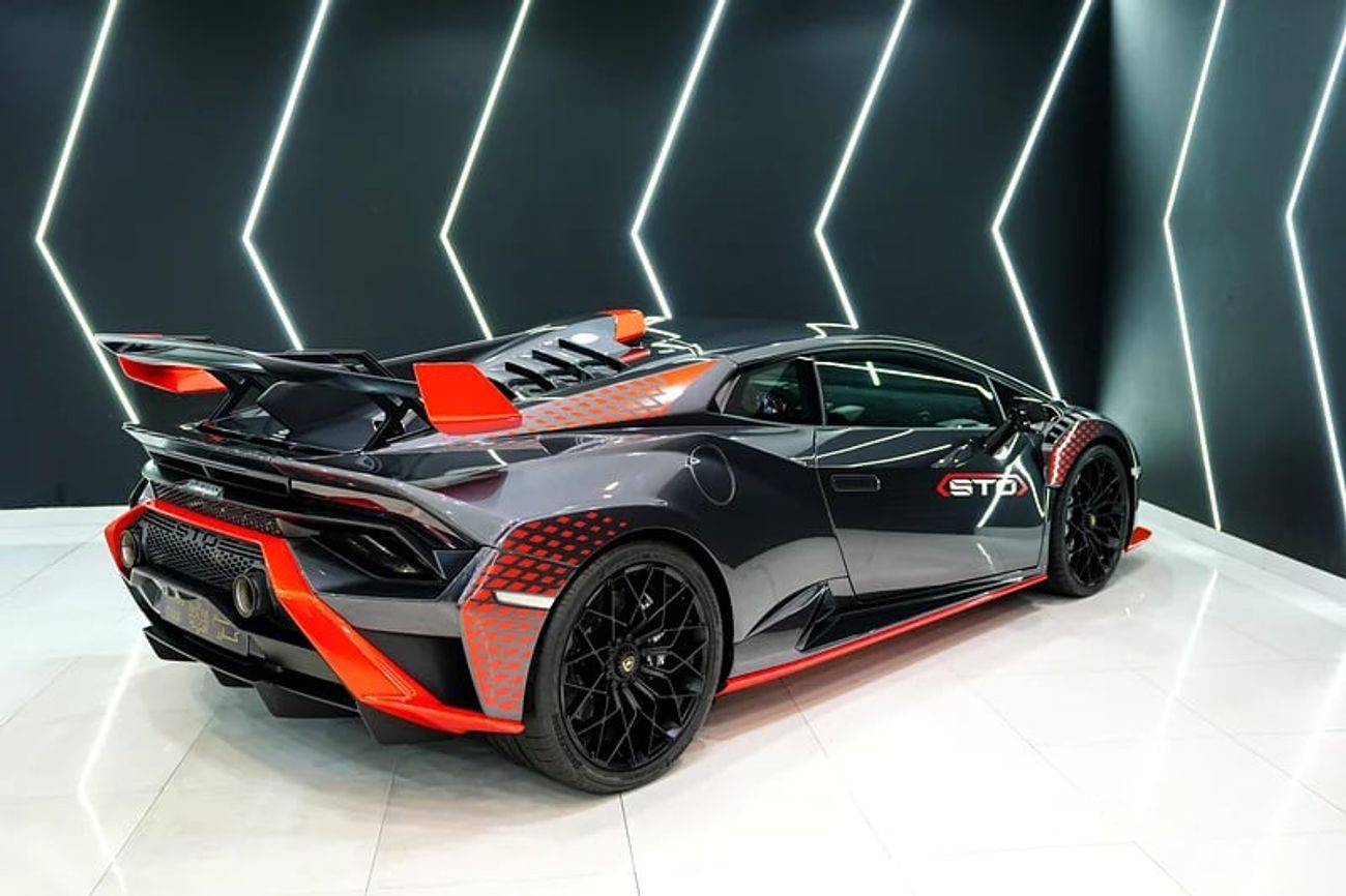 Lamborghini Huracan LP 620-2 Super Trofeo, STO, BRAND NEW, Full Sticker Exterior Pack, Lift System, Apple Carplay, GCC