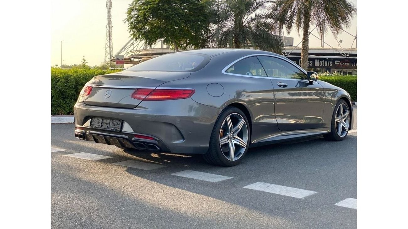 مرسيدس بنز S 63 AMG كوبيه GCC SPEC NEAT AND CLEAN