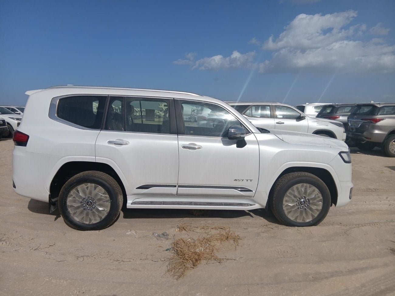 Toyota Land Cruiser 3.5T VXR Hybrid