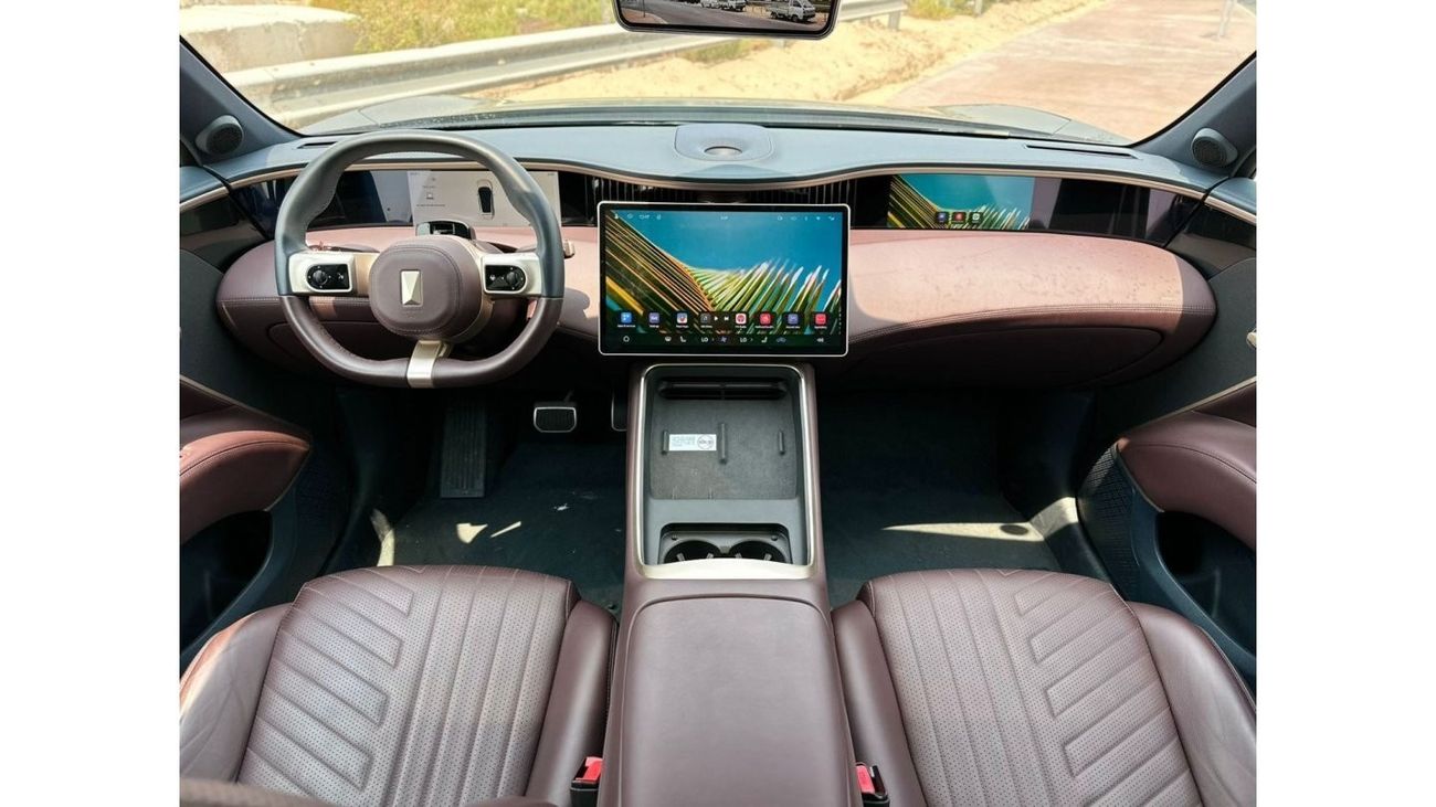 أفاتر 11 AVATAR E11 LONG RANGE 5 SEATER 2023..