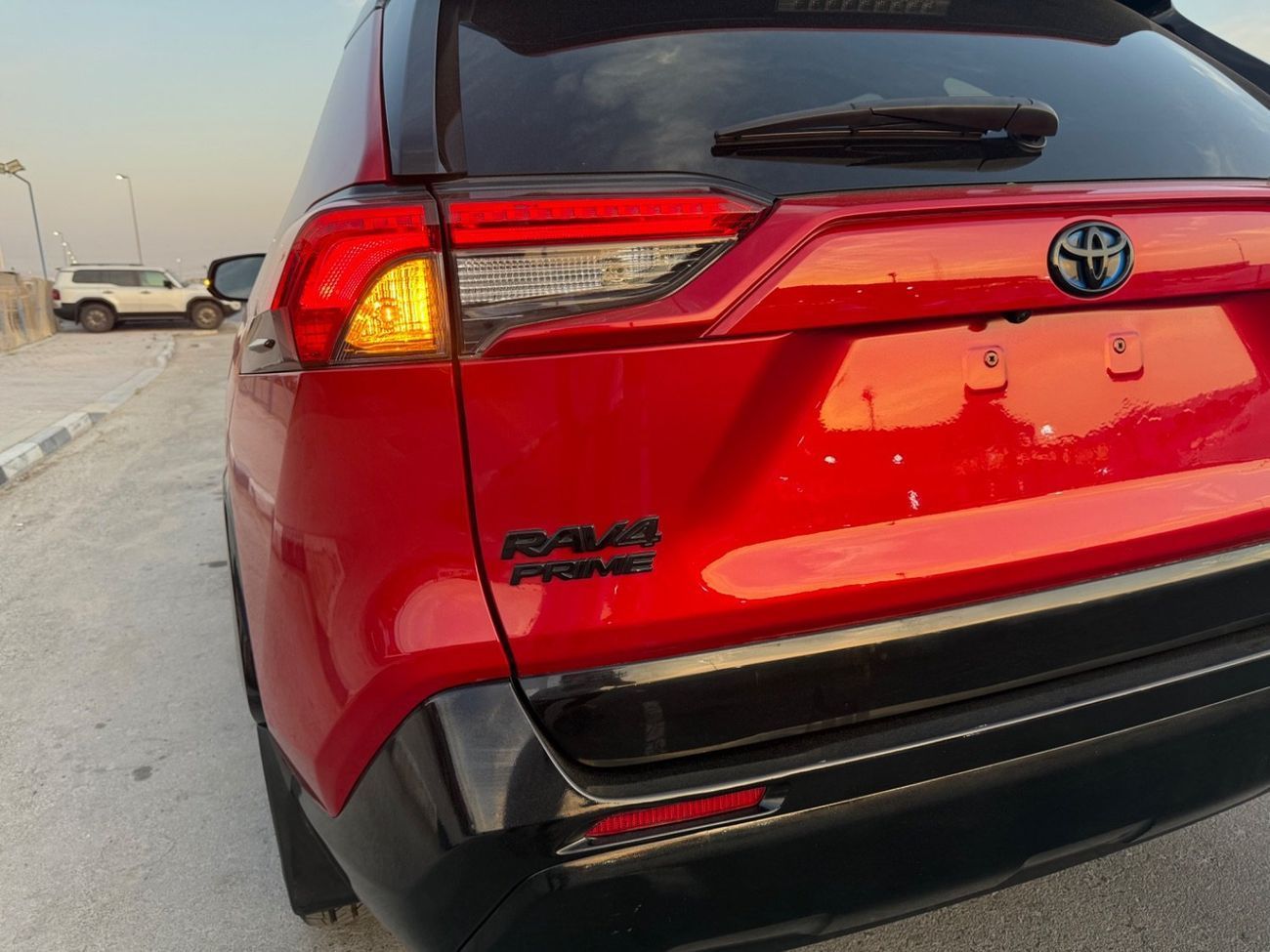 Toyota RAV4 LTD 2.5L 2021 SE PRIME PLUGIN HYBRID FULL OPTION US SPEC