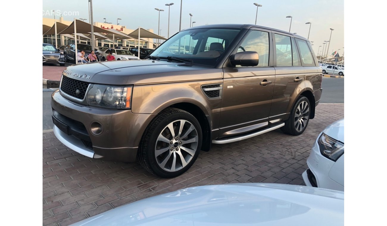 Land Rover Range Rover Sport Rang Rover sport kit auto biography model 2012 GCC car prefect condition full option low mileage