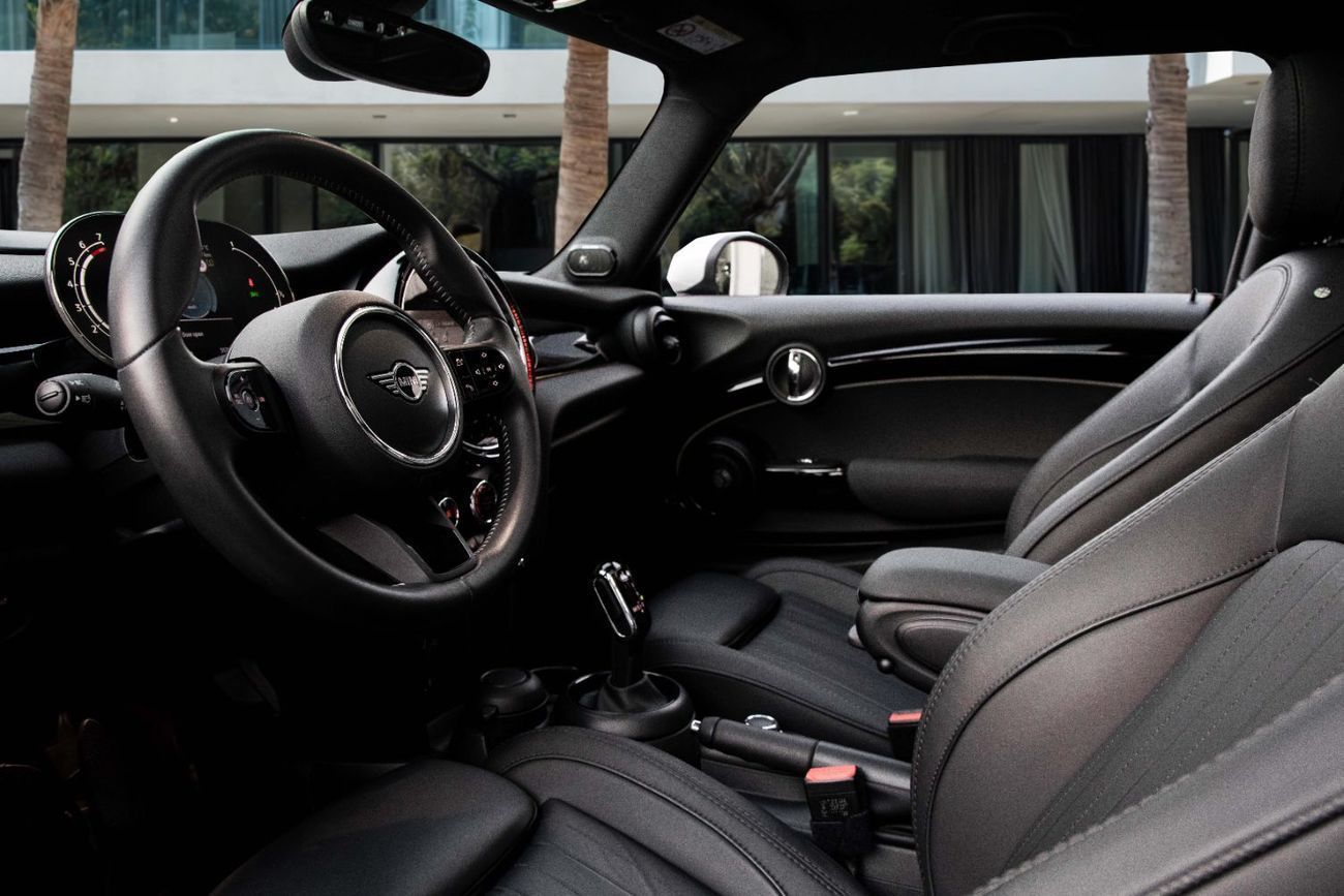 Mini Cooper S S | 1,900 P.M | 0% Downpayment | Extremely Low Mileage!