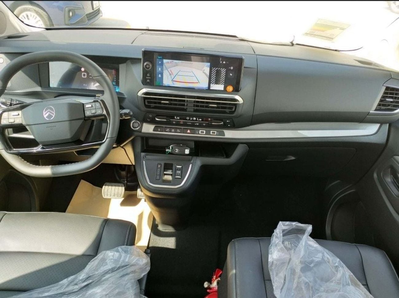 Citroen Spacetourer Citroën SpaceTourer 2026 – Business Lounge | 2.0L Diesel | Automatic