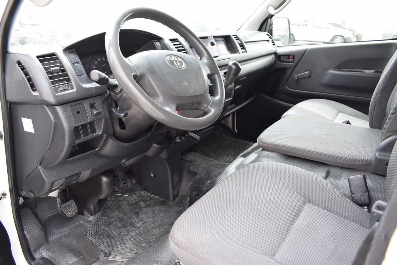 تويوتا هاياس GL - High Roof LWB 2.7L