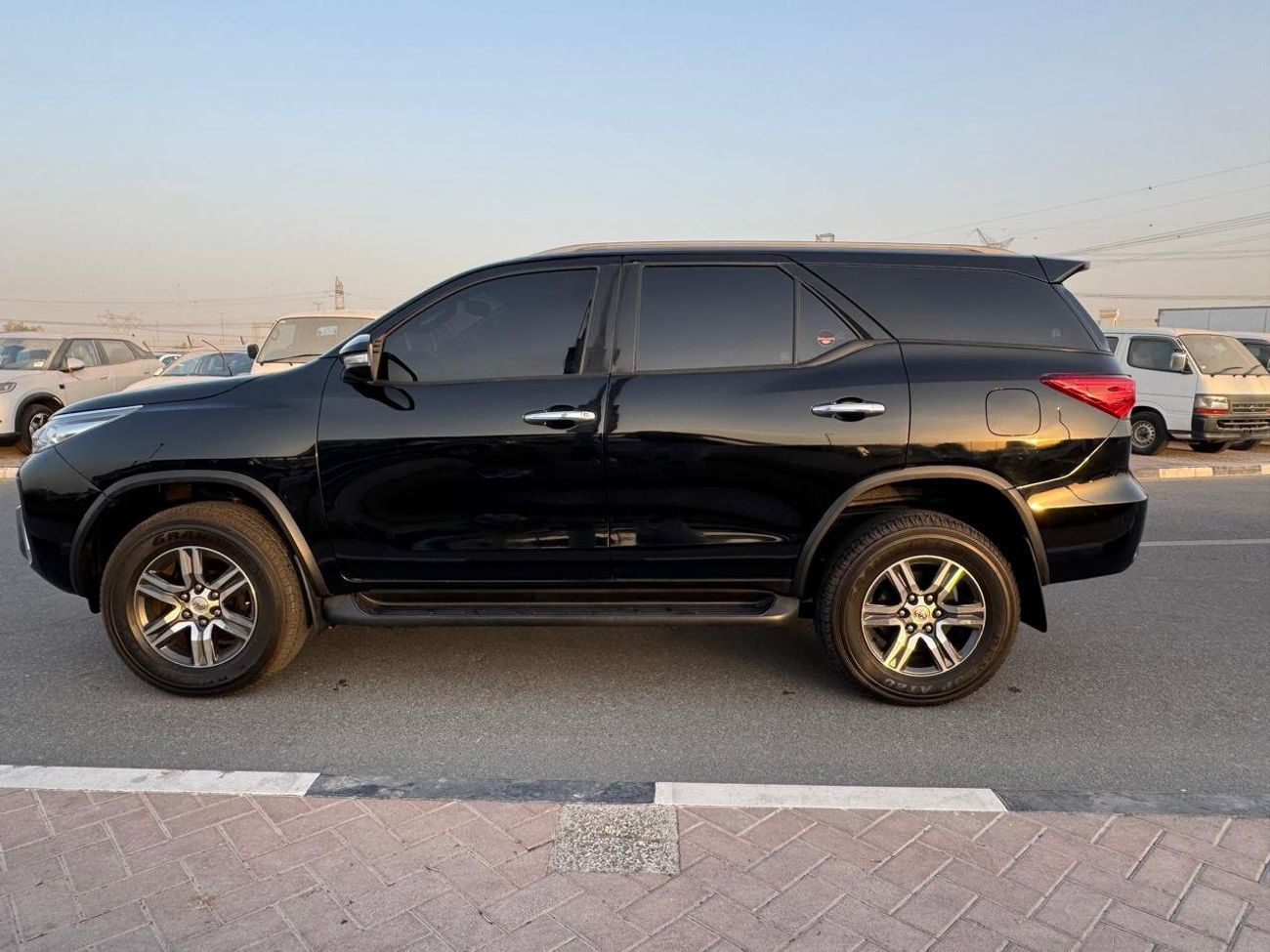 Toyota Fortuner Toyota Fortuner LHD