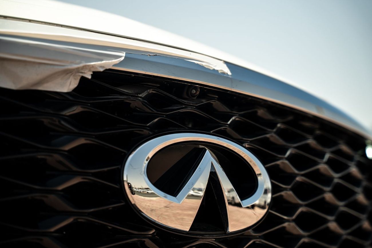 إنفينيتي QX60 3.5L Sensory V6 Brand New 2024 GCC