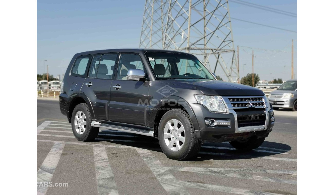 ميتسوبيشي باجيرو 3.5L PETROL, 17" ALLOY RIMS, KEY START, XENON HEADLIGHTS (LOT # 6060)