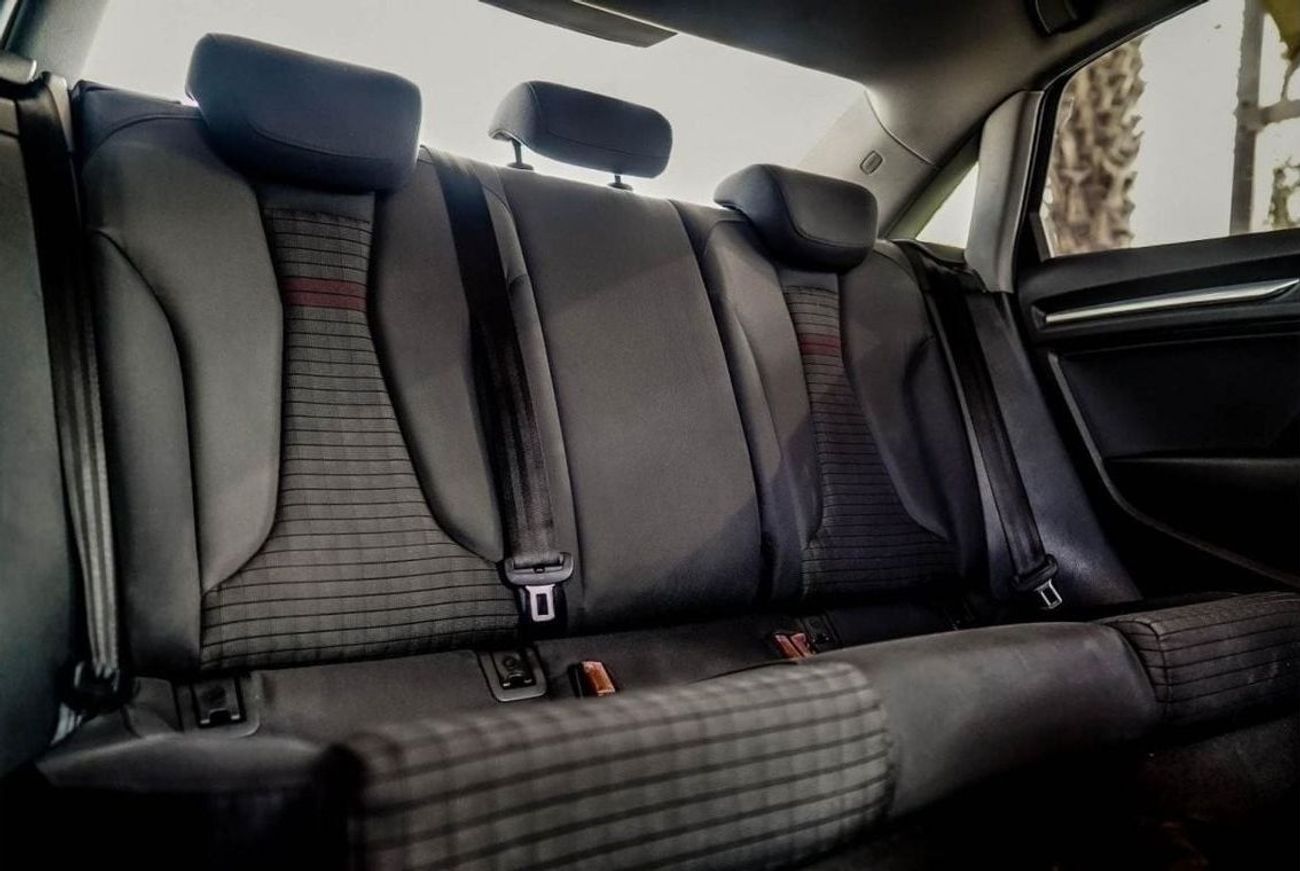 Audi A3 30 TFSI 1.0L