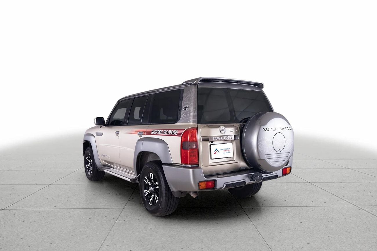 نيسان باترول سوبر سفاري SUPER SAFARI 4.8