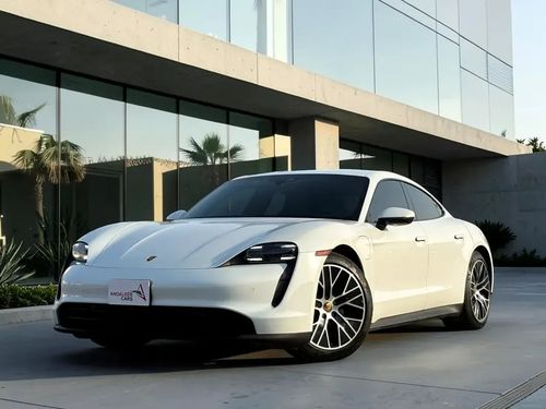 Porsche Taycan TURBO Base AED 3,030 P.M | 0% DOWN PAYMENT | PORSCHE TAYCAN | EV | 2022