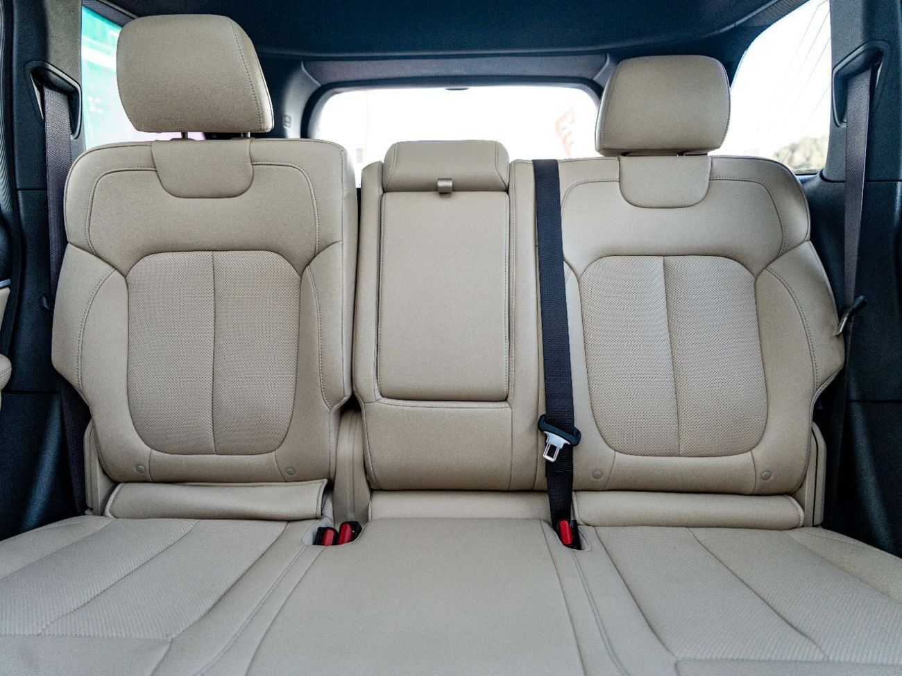 جيب جراند شيروكي Limited 3.6L