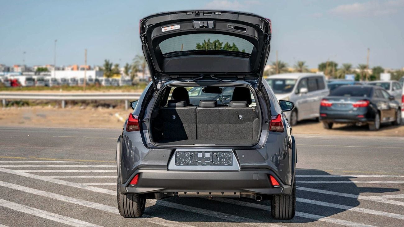 Lexus UX250h STD (NON GCC)LEXUS UX250H | 2-YEAR WARRANTY + SERVICE AVAILABLE | IN-HOUSE FINANCING | 0% DOWNPAYMEN