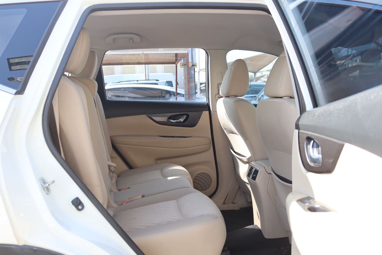 Nissan XTrail SL 2.5L (169 HP) Nissan X-Trail - 2021 - GCC - Accident-Free - 2.5L - 4WD - Low Mileage, Excellent C