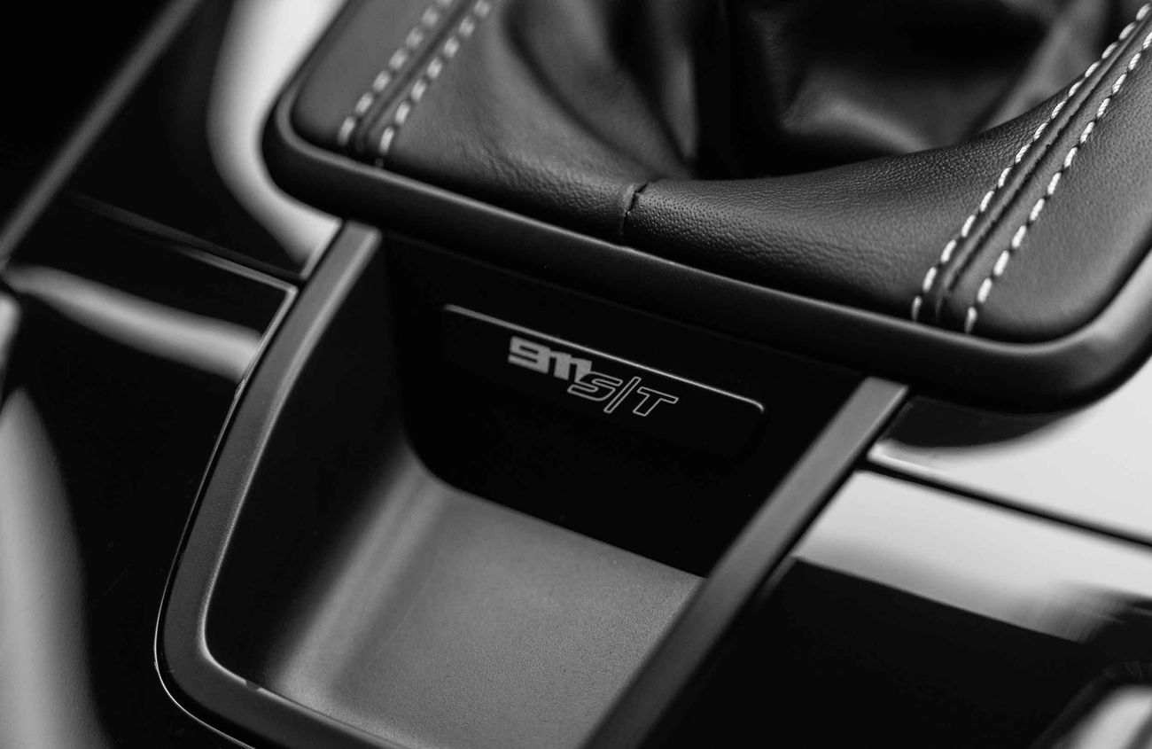 بورش 911 4.0L F-6 Naturally Aspirated Engine