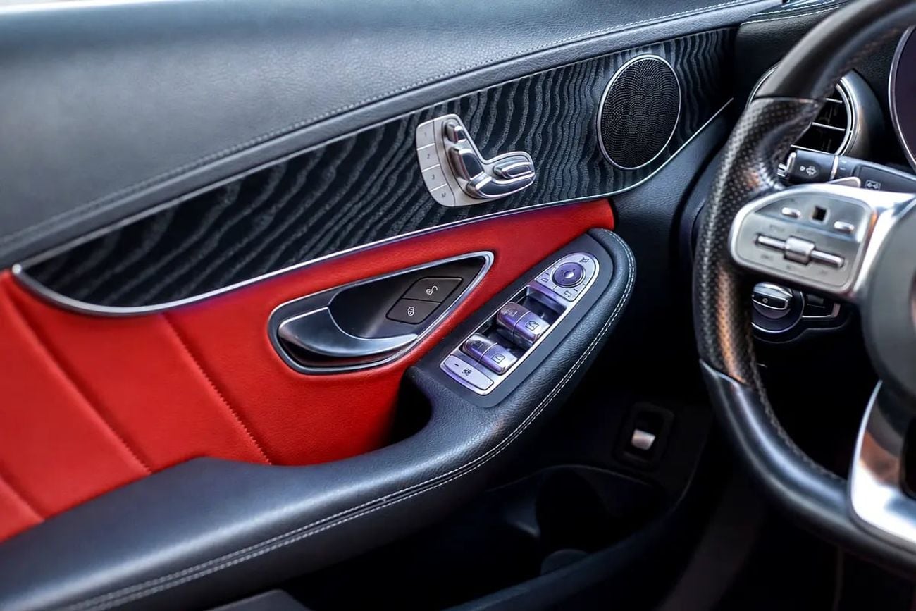 مرسيدس بنز C 200 AMG MERCEDES C200 - MODEL - GCC SPECS - NO ACCIDENT - FULL SERVICE HISTORY