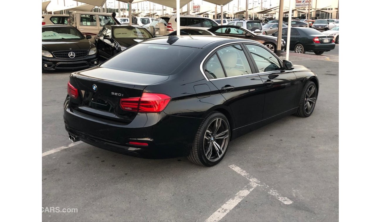 BMW 320i Bmw320 model 2018 GCC car prefect condition full option back camera screen navigation Bluetooth rad