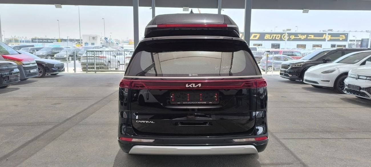 Kia Carnival KIA CARNIVAL HI LIMOUSINE