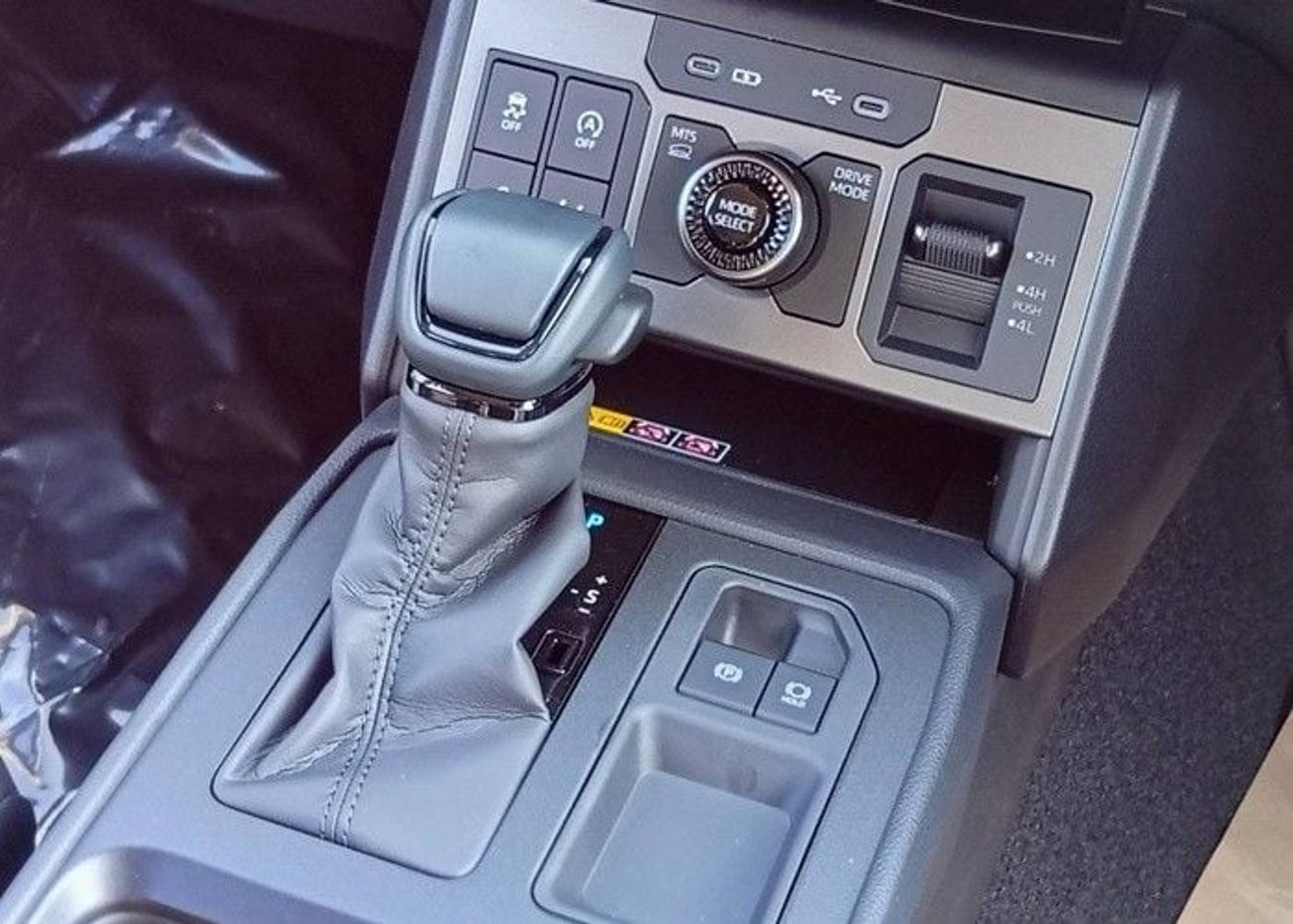 تويوتا هيلوكس New Toyota travo pickup Hilux 2026 RHD diesel engine