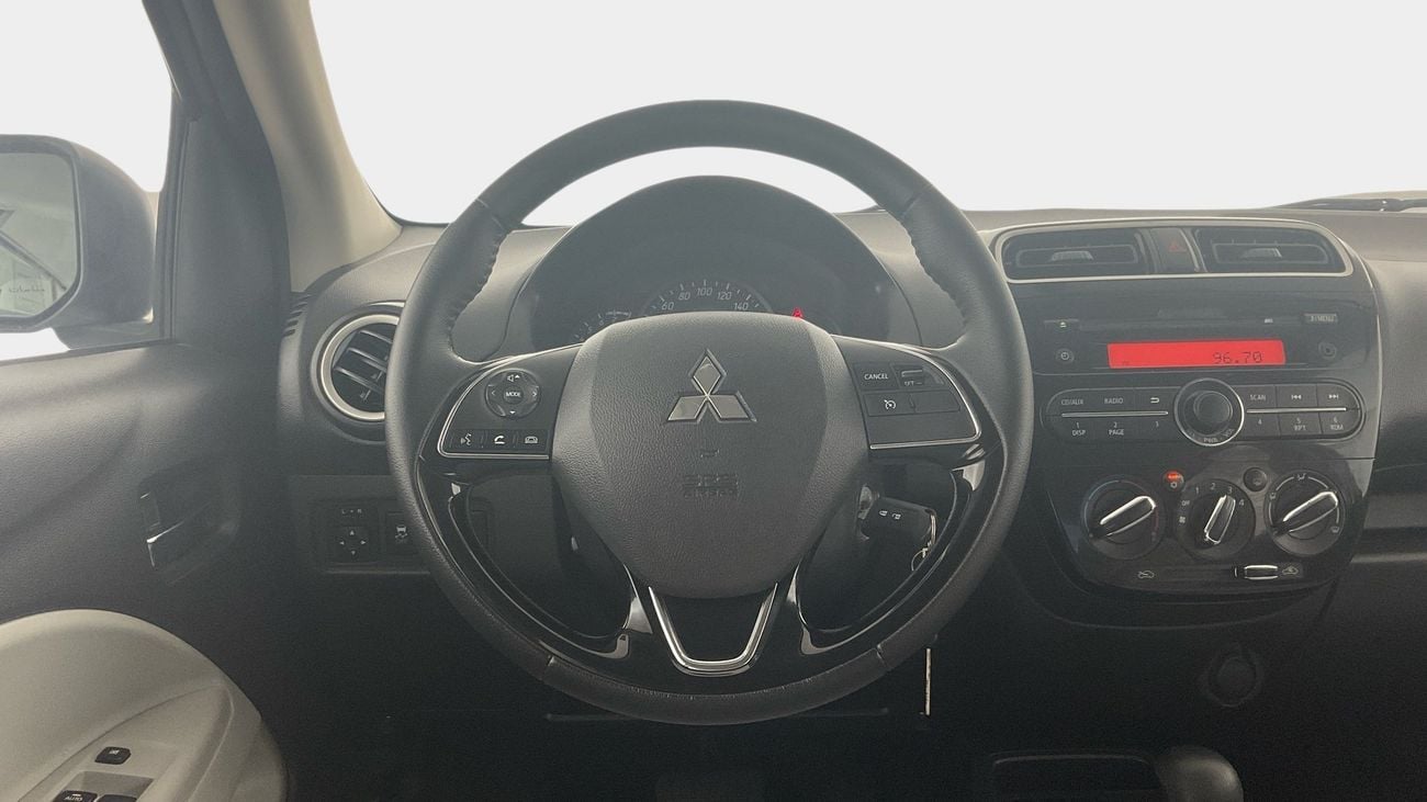 ميتسوبيشي اتراج GLX Full | upto AED 20,000 Ramadan Discount | شامل الضمان | 0 ﺪﻔﻋﺓ ﺃﻮﻟﻯ