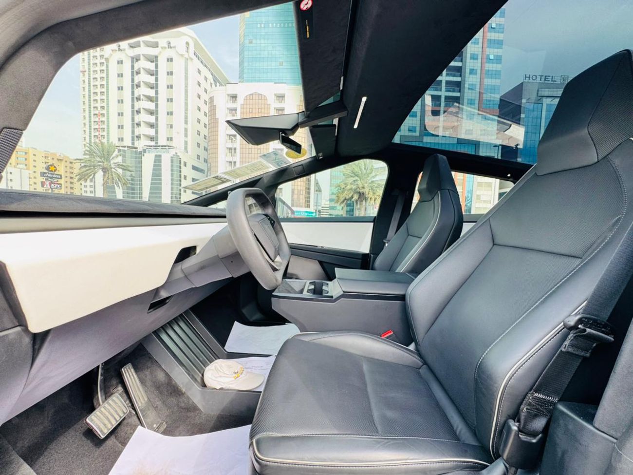 Tesla Cybertruck Cyberbeast