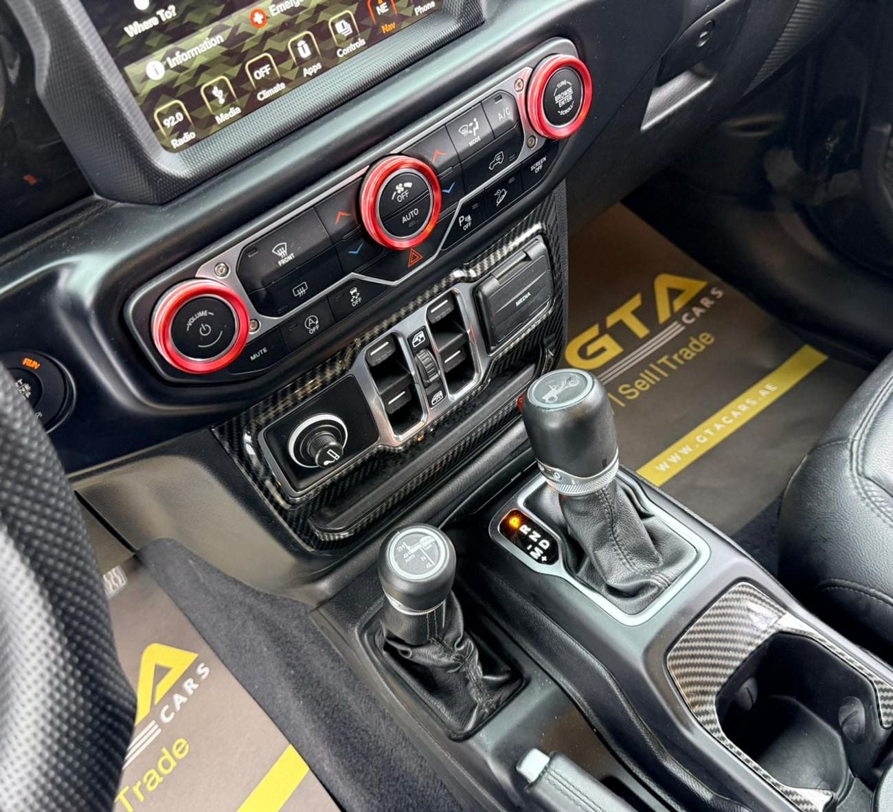 Jeep Wrangler Unlimited SAHARA 2019 Jeep Wrangler Unlimited Sahara, Warranty, Service History, Borla Exhaust, Fully Loaded,