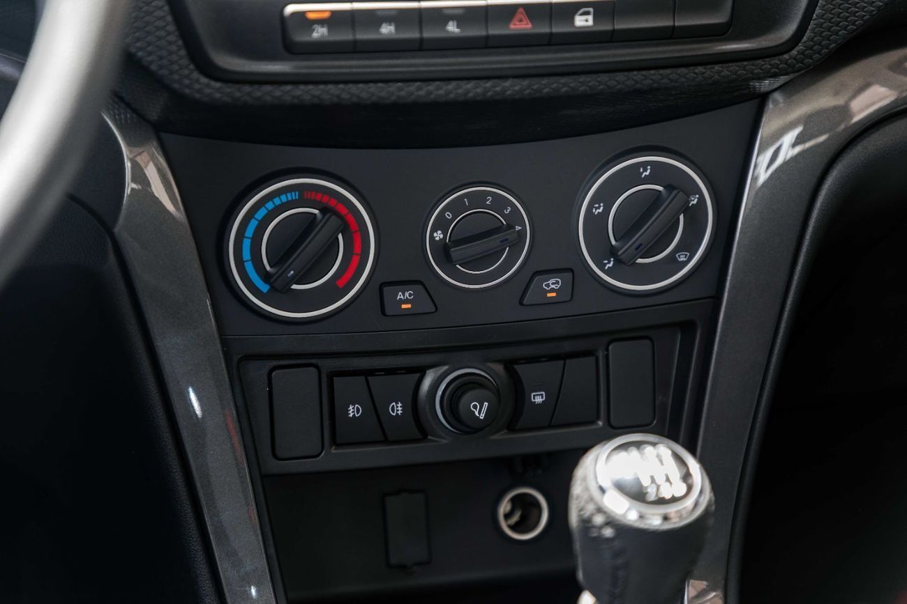 Great Wall Wingle 2026 Greatwall Wingle 5 4X4 Luxury 2.0L - Manual - Titanium White Inside Black | Export Price