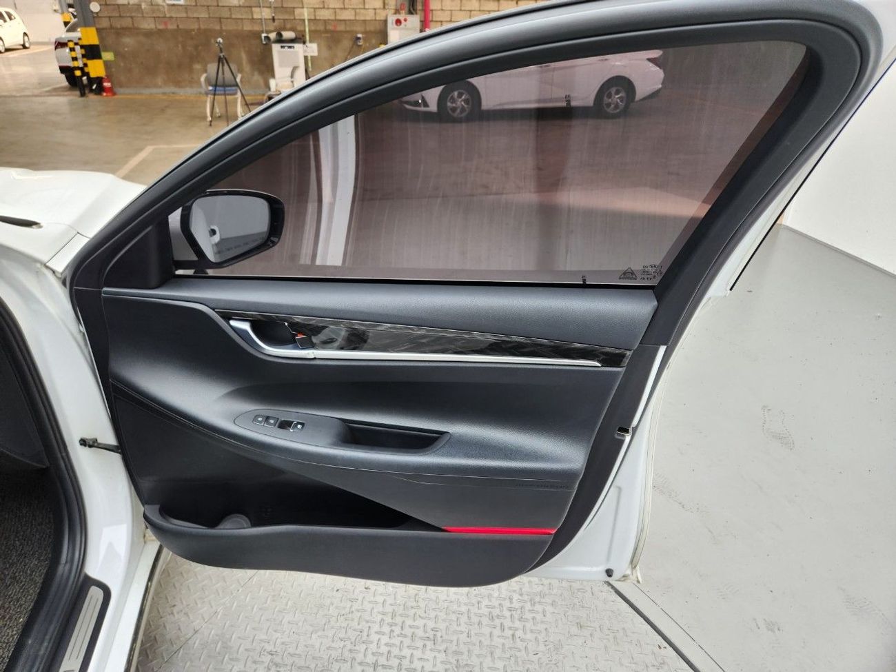 هيونداي جراندور 2019 HYUNDAI GRANDEUR IG (G) 3.0 MODERN BASIC