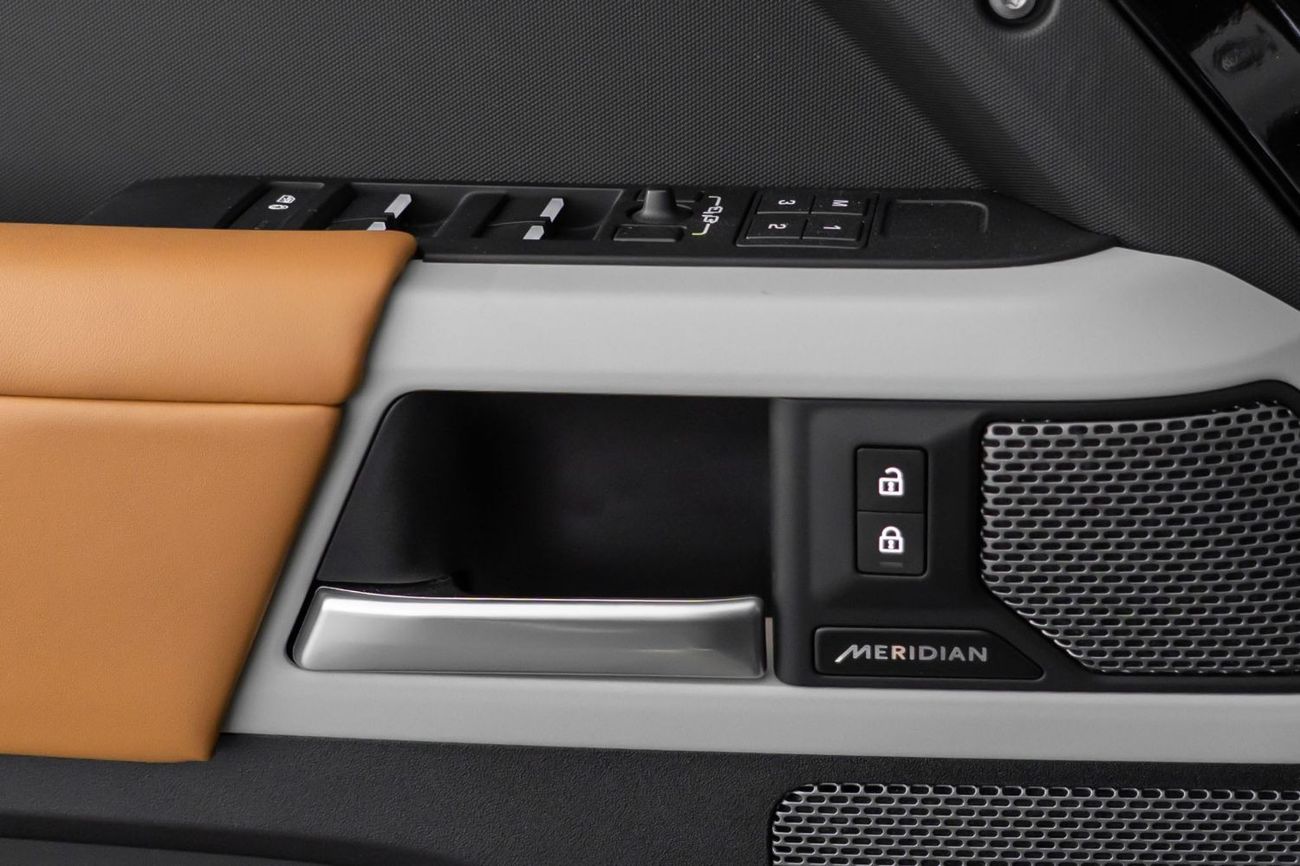 Land Rover Defender 110 HSE P400 3.0L