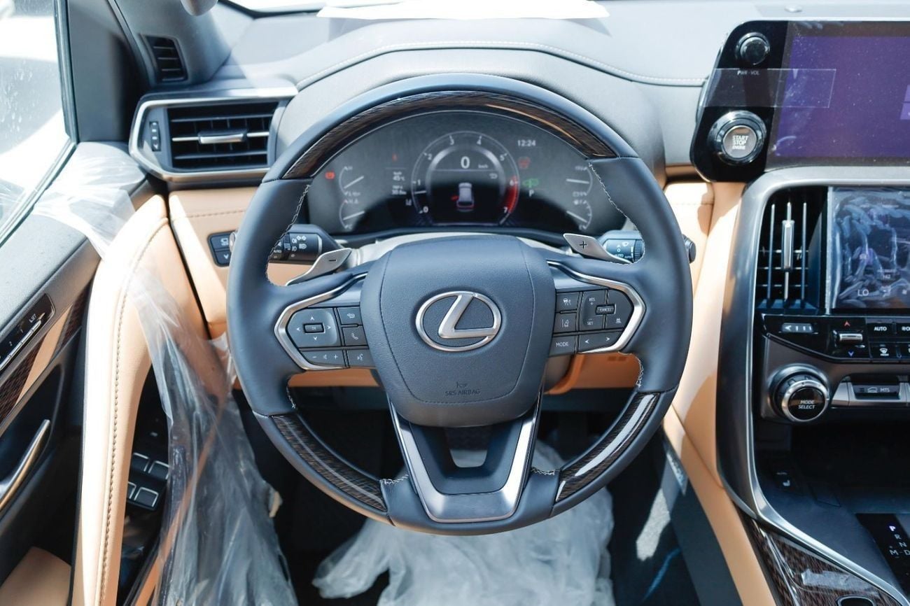 Lexus LX600 SIGNATURE