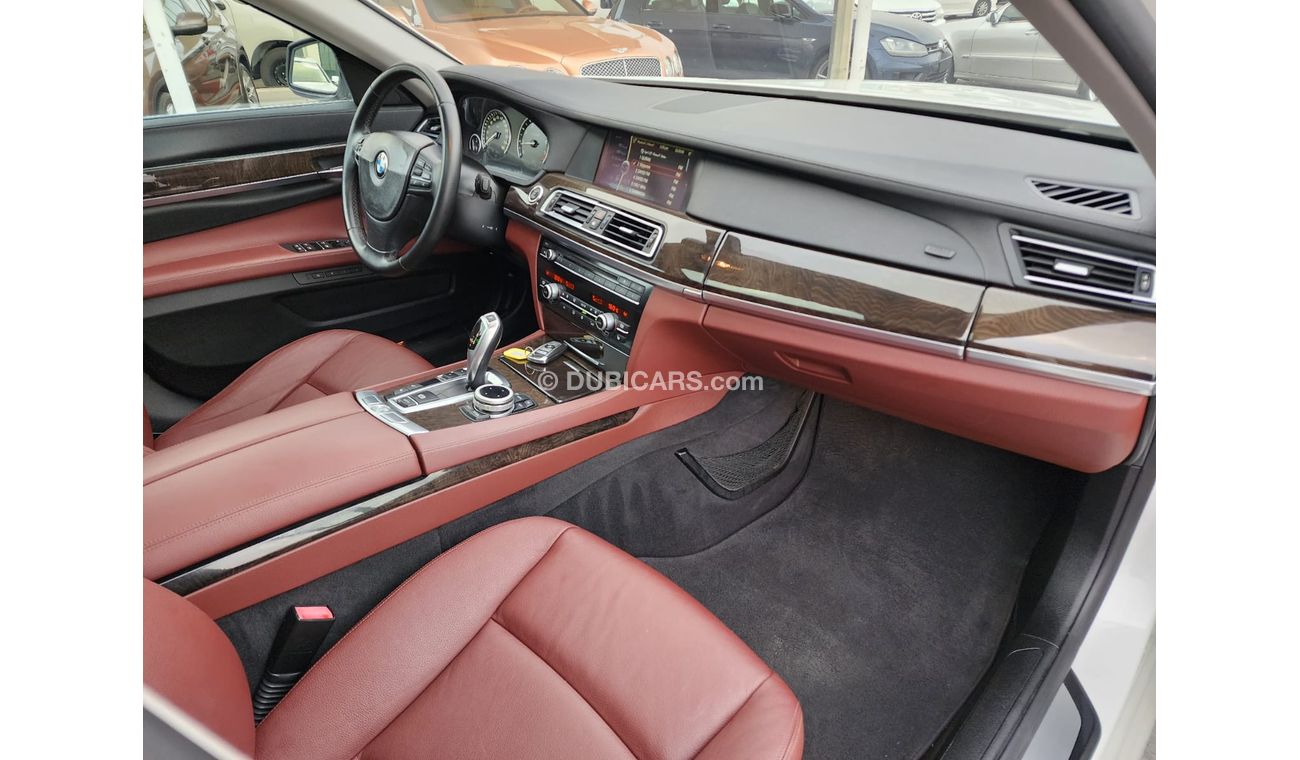 BMW 740Li BMW 740 LI_Gcc_2012_Excellent_Condition _Full option