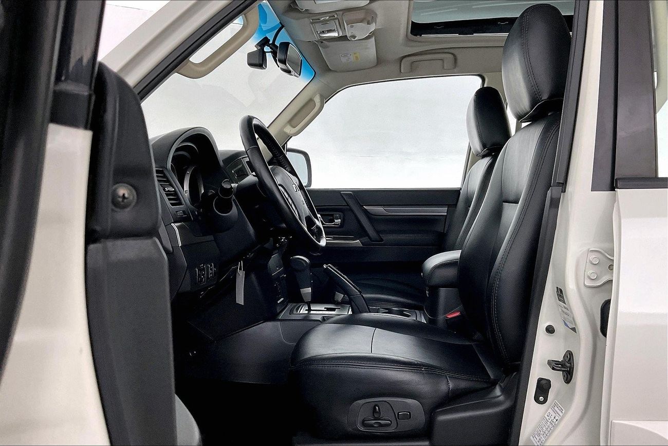 تويوتا برادو Adventure | شامل الضمان | 0 ﺪﻔﻋﺓ ﺃﻮﻟﻯ