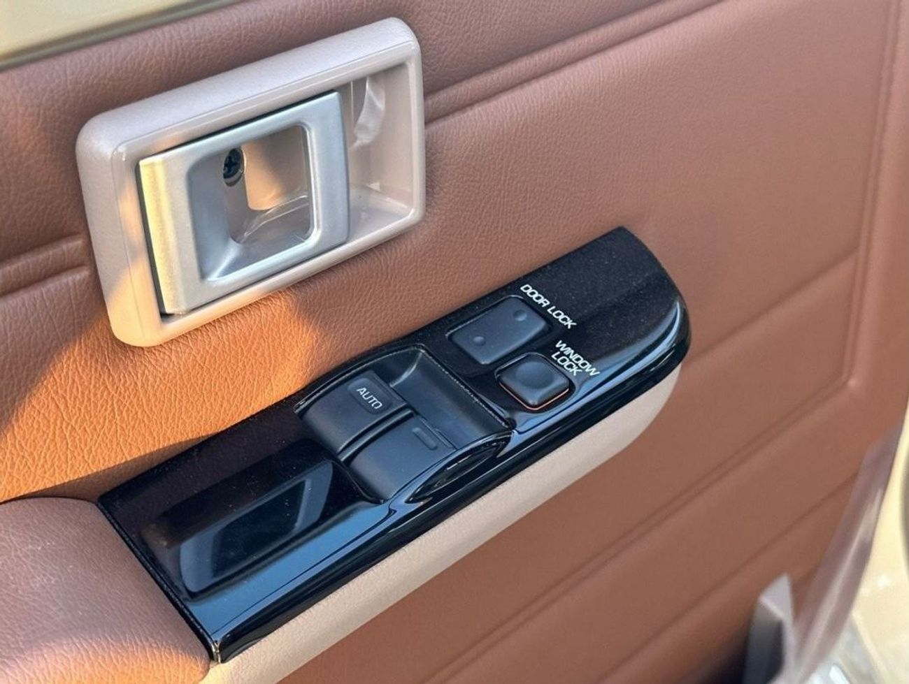 Toyota Land Cruiser Pick Up 4.0L Double Tank