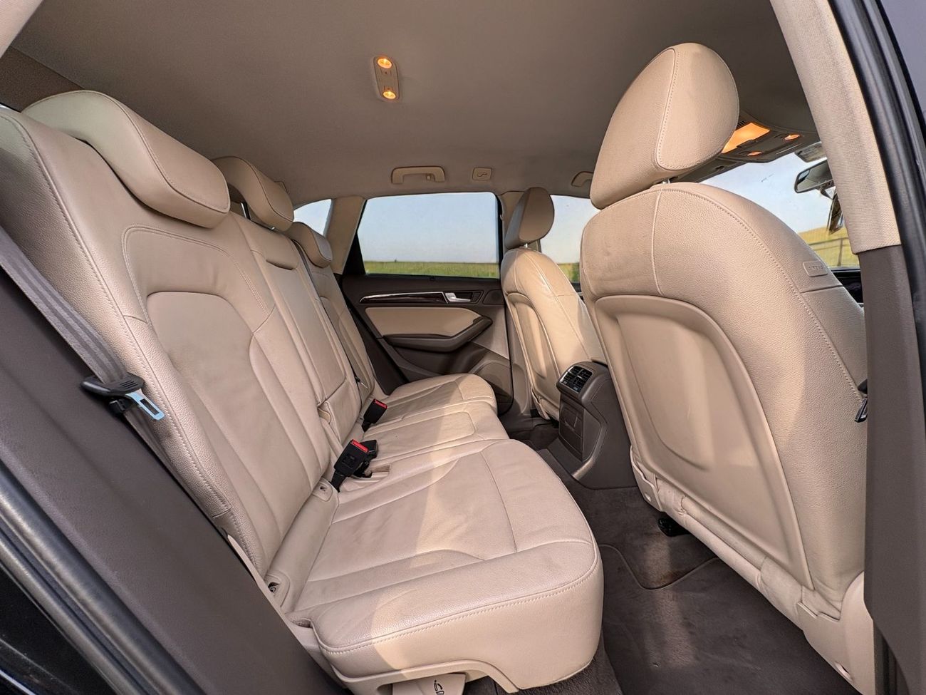 أودي Q5 TFSI 40 QUATTRO A/T | 2017 | GCC SPECS | AED 1,980 per month