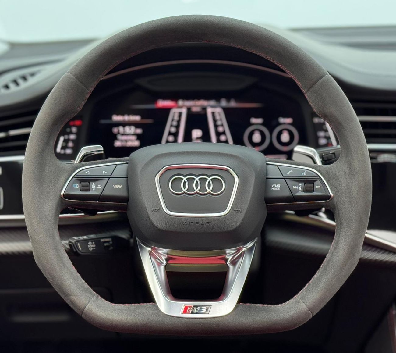 أودي RSQ8 TFSI quattro 4.0L 2021 Audi RSQ8 Quattro, 2028 Audi Warranty, Audi Service History, Excellent Condit