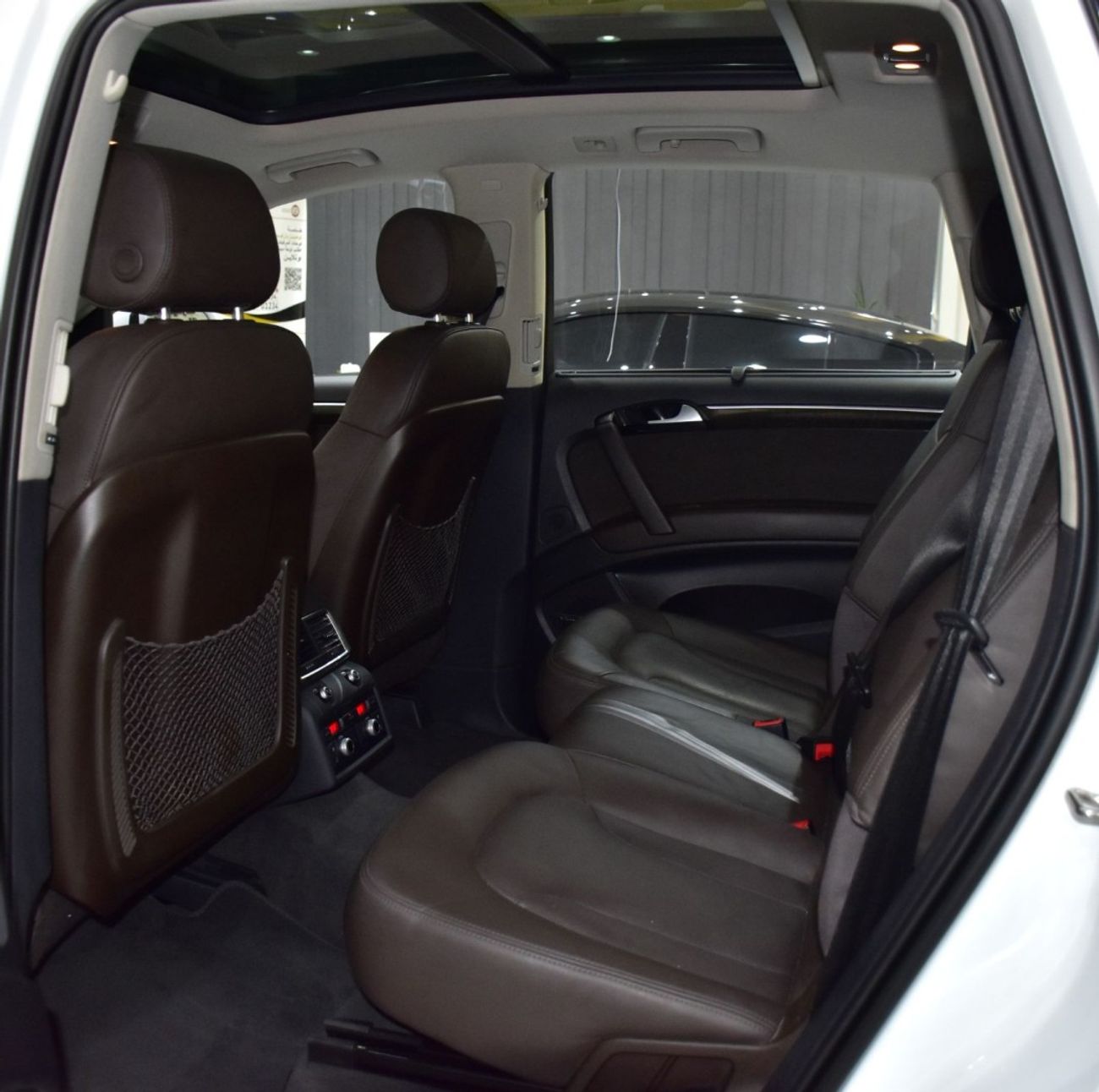 أودي Q7 EXCELLENT DEAL for our Audi Q7 S-Line ( 2014 Model ) in White Color GCC Specs