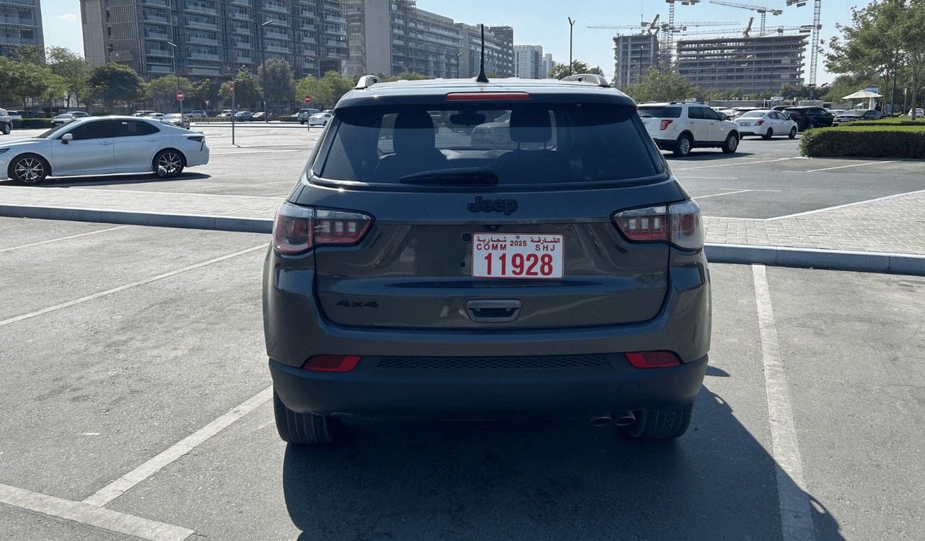 Jeep Compass Longitude 2.4L (172 HP)