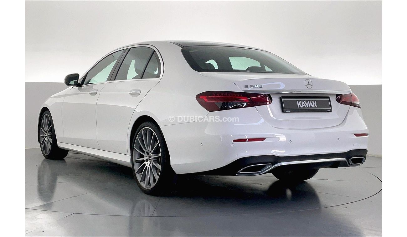 Mercedes-Benz E300 Premium (AMG Line)