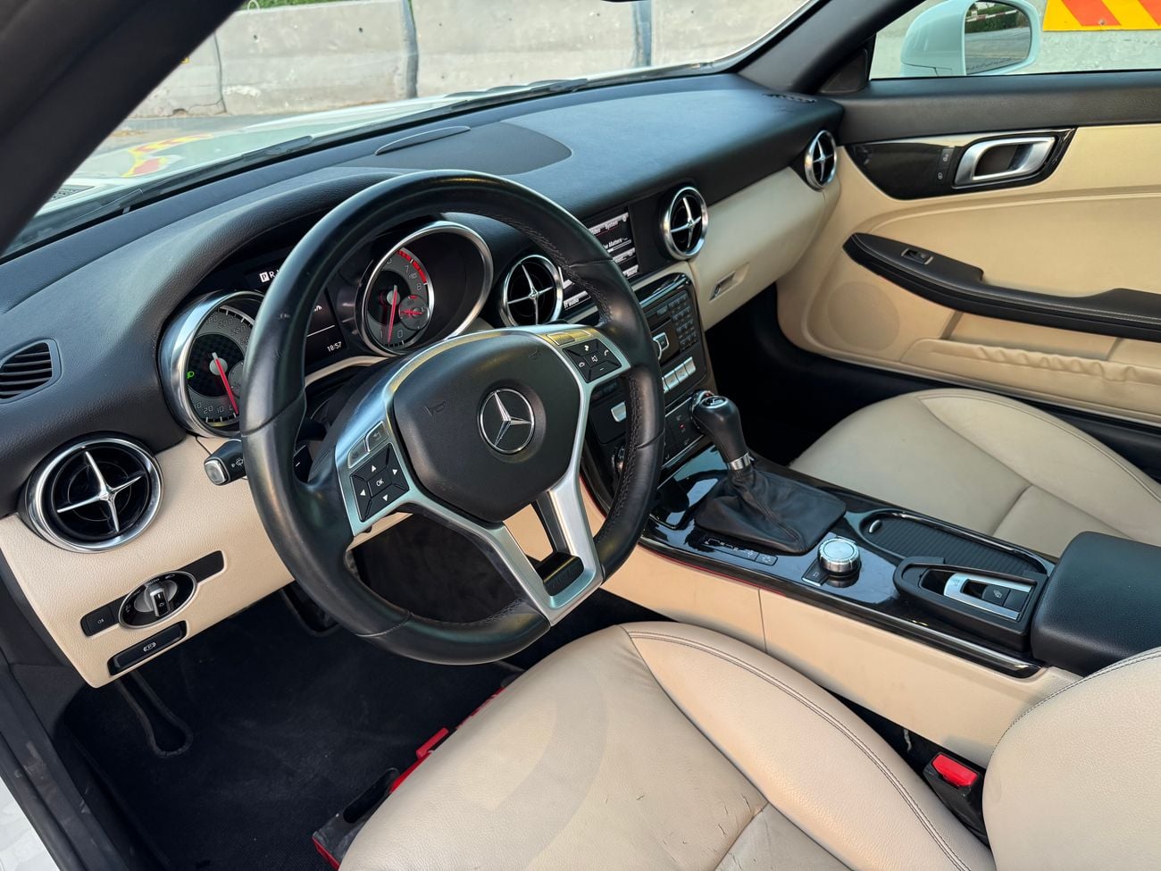 مرسيدس بنز SLK 200 KOMPRESSOR