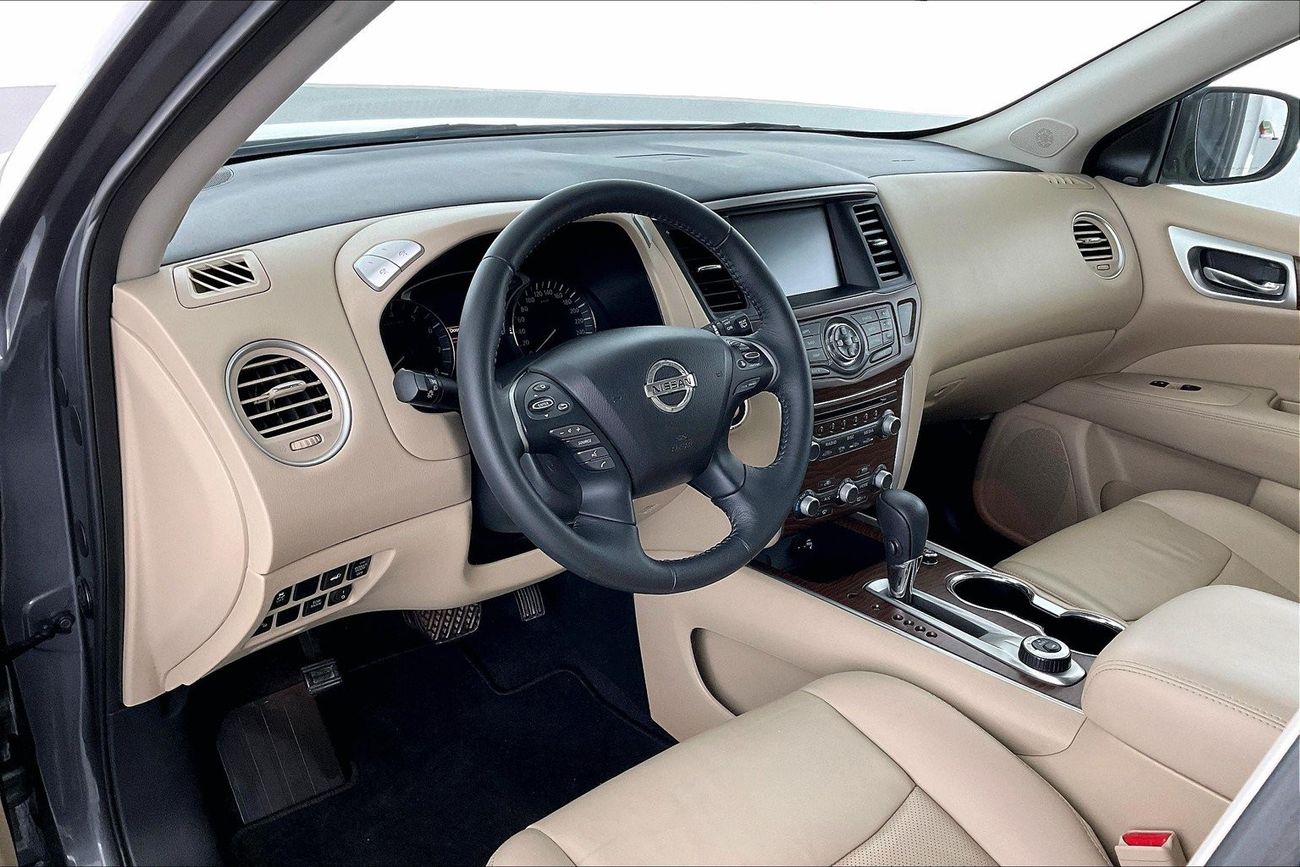 نيسان باثفايندر SL | سنة ضمان مجانية | نسبة التمويل 1.99% | خالية من أضرار الفيضانات