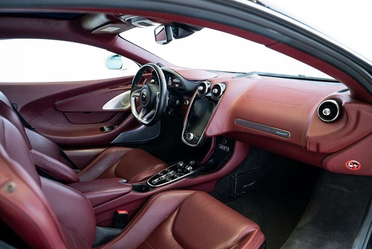 مكلارين GT