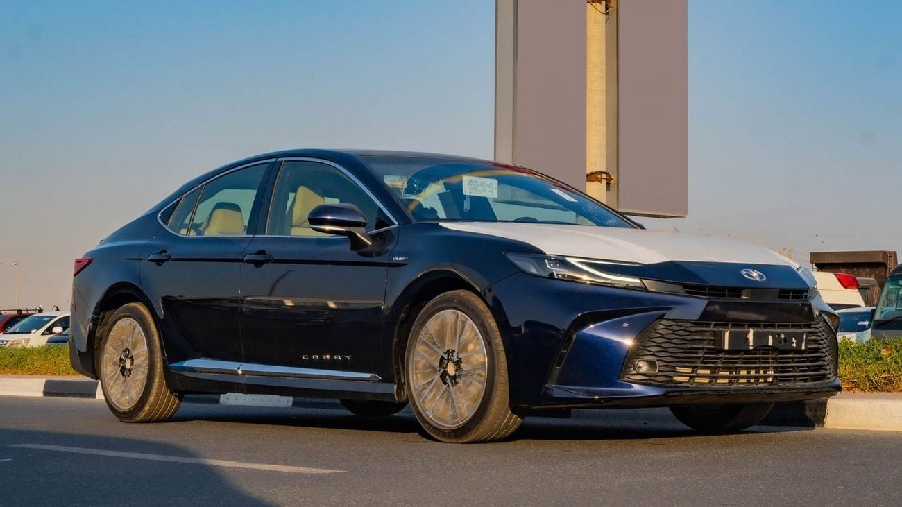 Toyota Camry 2025 Toyota Camry LE 2.5L AT Hybrid (Blue)