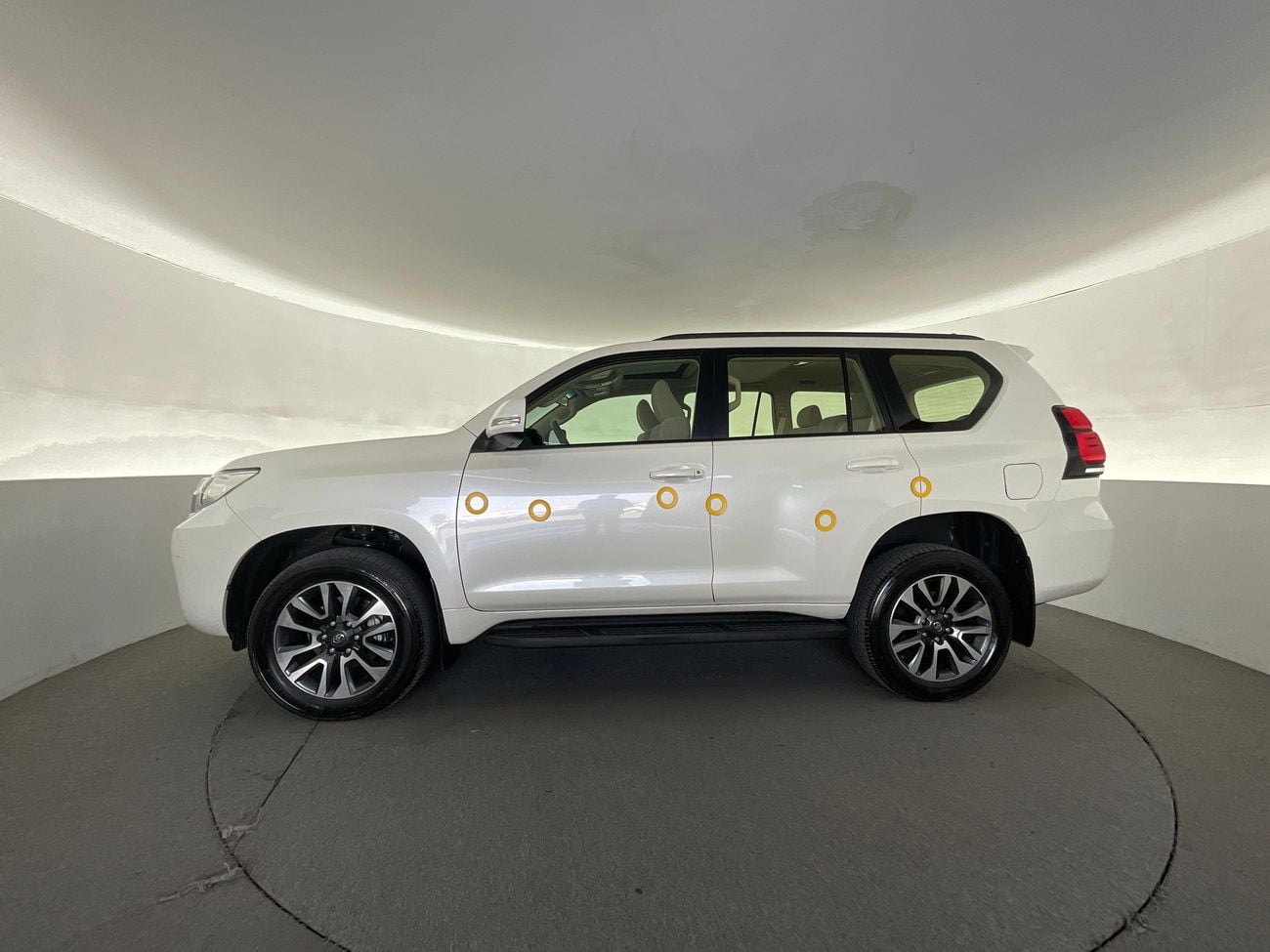 Toyota Prado GXR | upto AED 20,000 Ramadan Discount | Guaranteed Warranty | 0 Down Payment