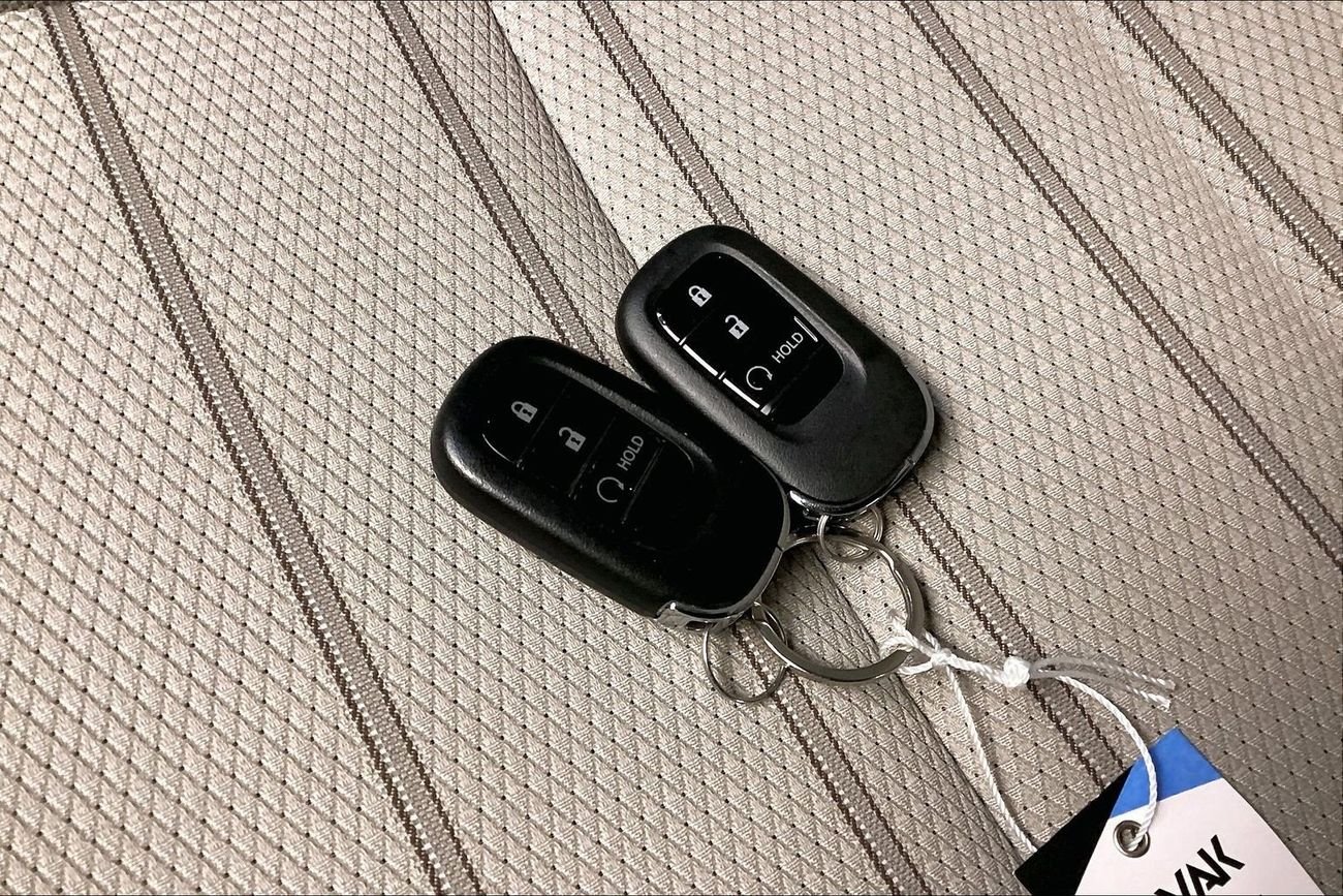 هوندا سي آر في DX | National Day Celebration | شامل الضمان | 0 ﺪﻔﻋﺓ ﺃﻮﻟﻯ