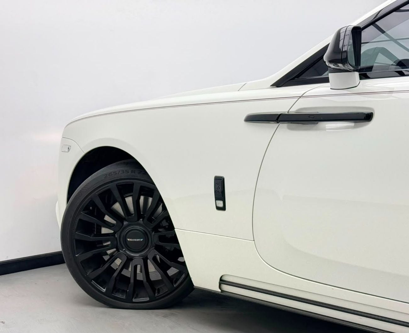Rolls Royce Wraith STD 2014 Rolls-Royce Wraith, Full Service History, Excellent Condition, GCC Specs