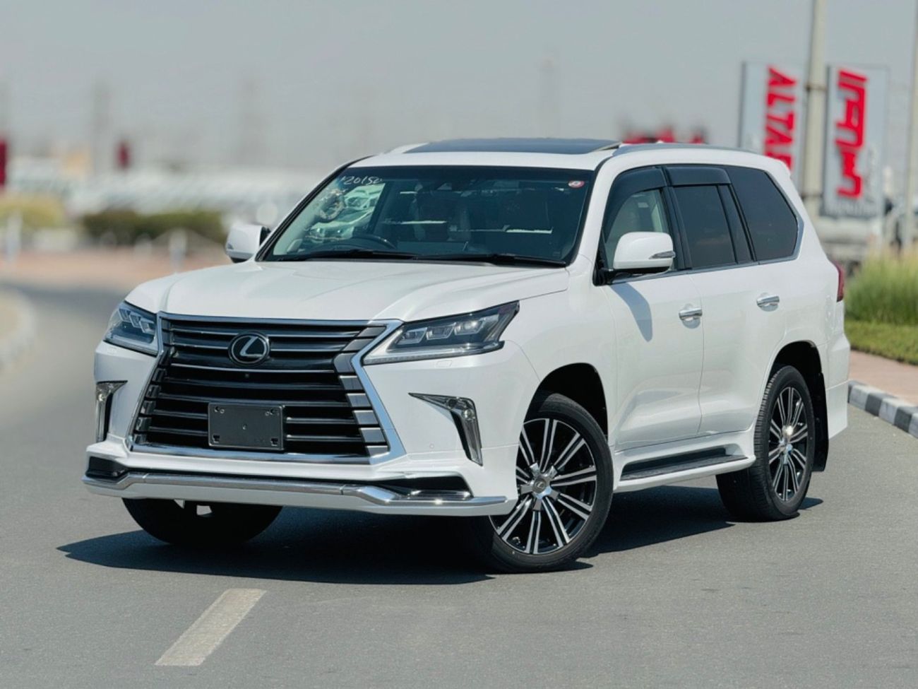 Lexus LX 570 Lexus lx 570 RHD full option top of the range