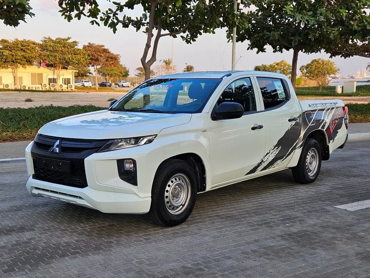 ميتسوبيشي L200 GL