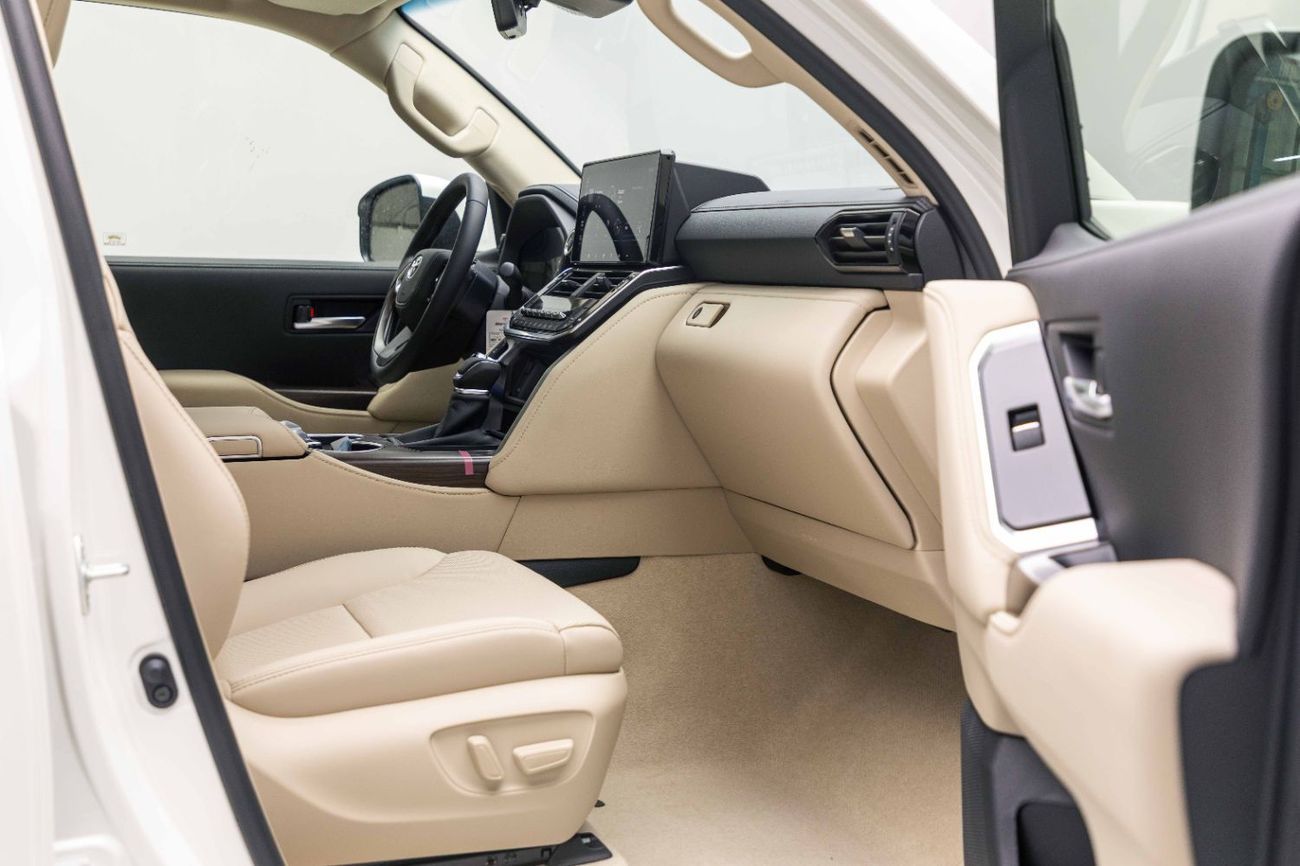 Toyota Land Cruiser GXR 4.0L - White Pearl Inside Beige | Export Only
