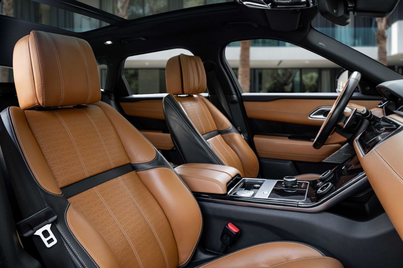 Land Rover Range Rover Velar Range Rover Velar P300 R-Dynamic HSE | 2,448 P.M | 0% Downpayment | R-Dynamic HSE!