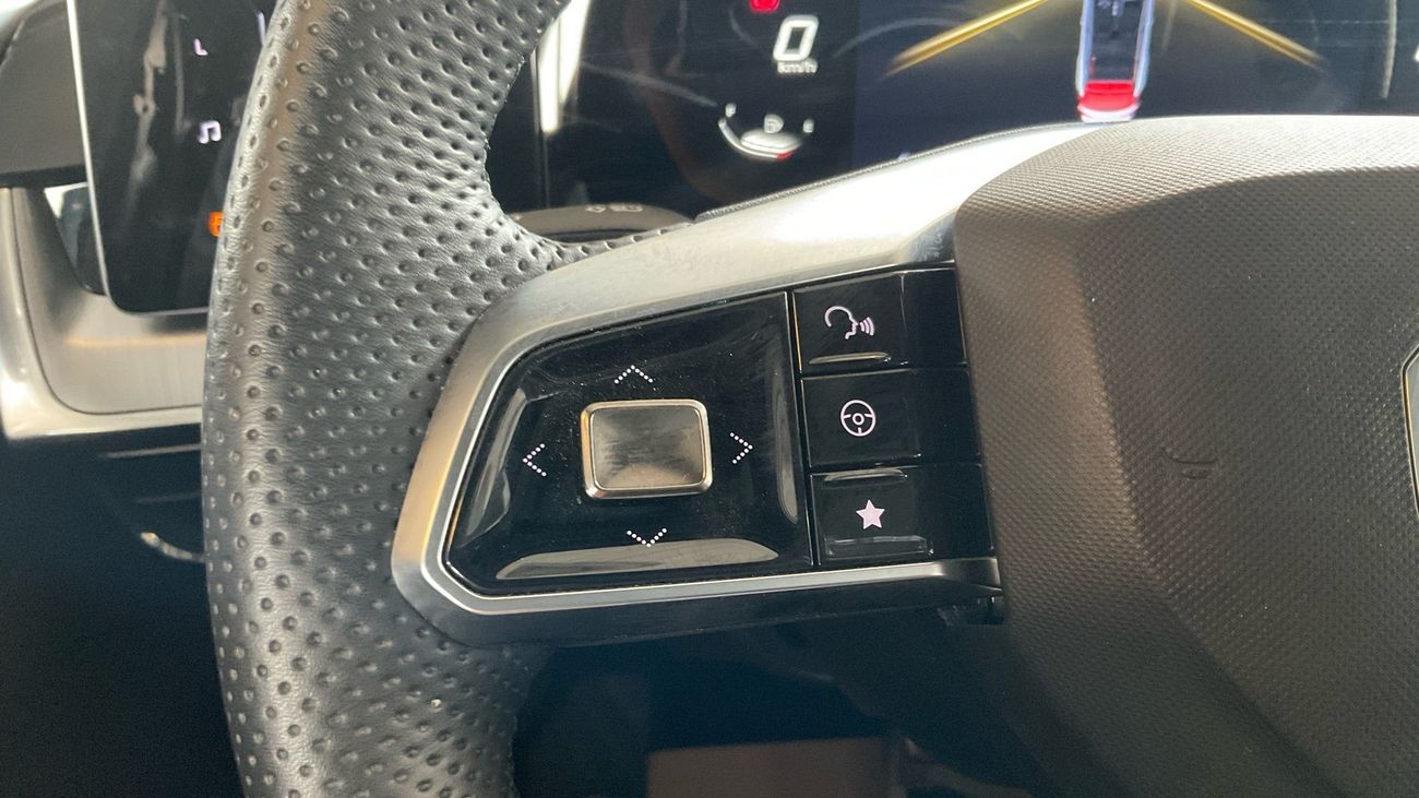 MG One 1.5T LUX | Guaranteed Warranty | 0 Down Payment